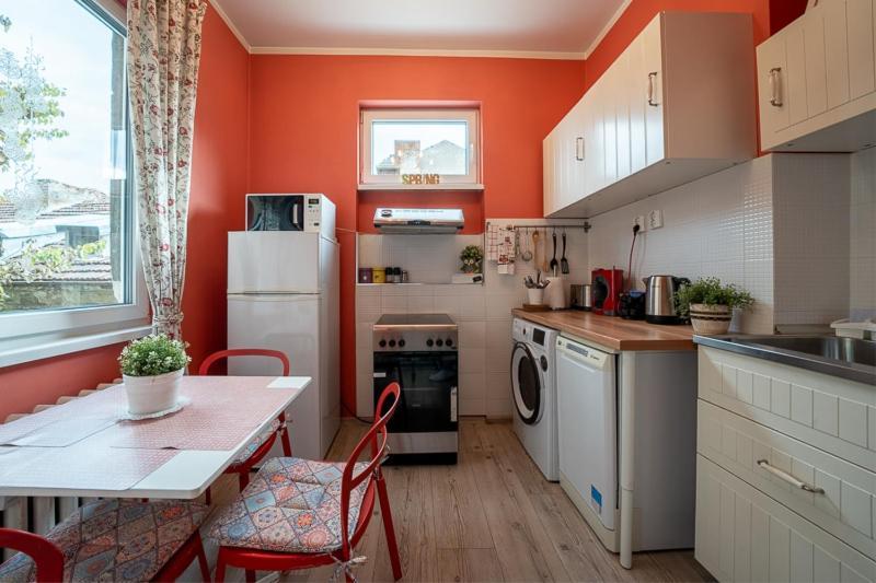 3 Bdr - Top Center Artistic Apartment - 115 M2 소피아 외부 사진