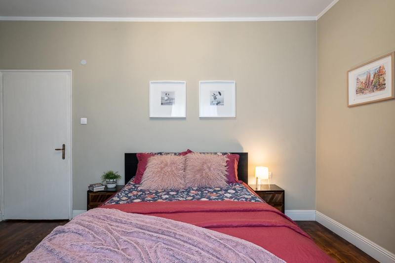 3 Bdr - Top Center Artistic Apartment - 115 M2 소피아 외부 사진